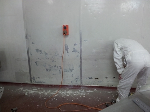critical_hygiene_coatings_prep_wall_white_overalls